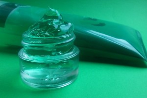 Why should we use aloe vera gel?